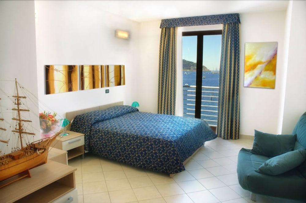 Hotel Residence Le Terrazze Πόρτο Βένερε Εξωτερικό φωτογραφία